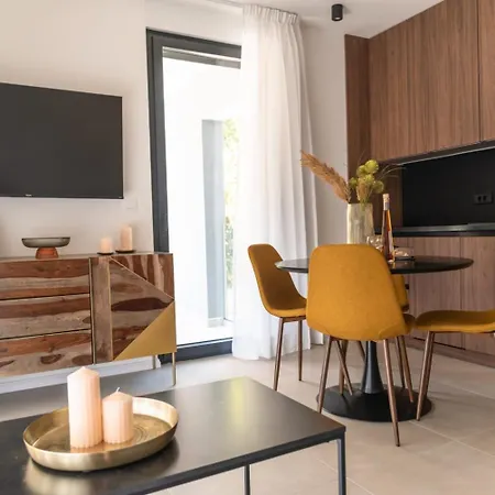 Luce Apartman Komiza